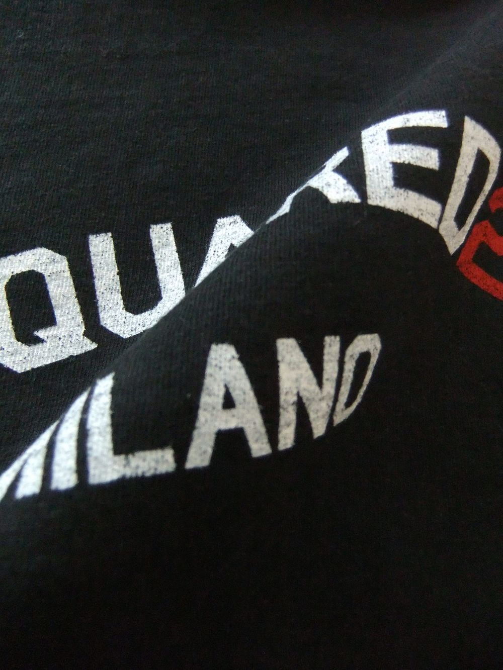 DSQUARED2 MILANO T-SHIRT  ロゴプリント T-SHIRT (ブラック)  S74GD0969