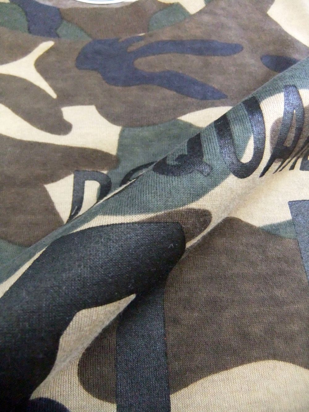ICON CAMO  カモ柄 Tシャツ   S79GC0009