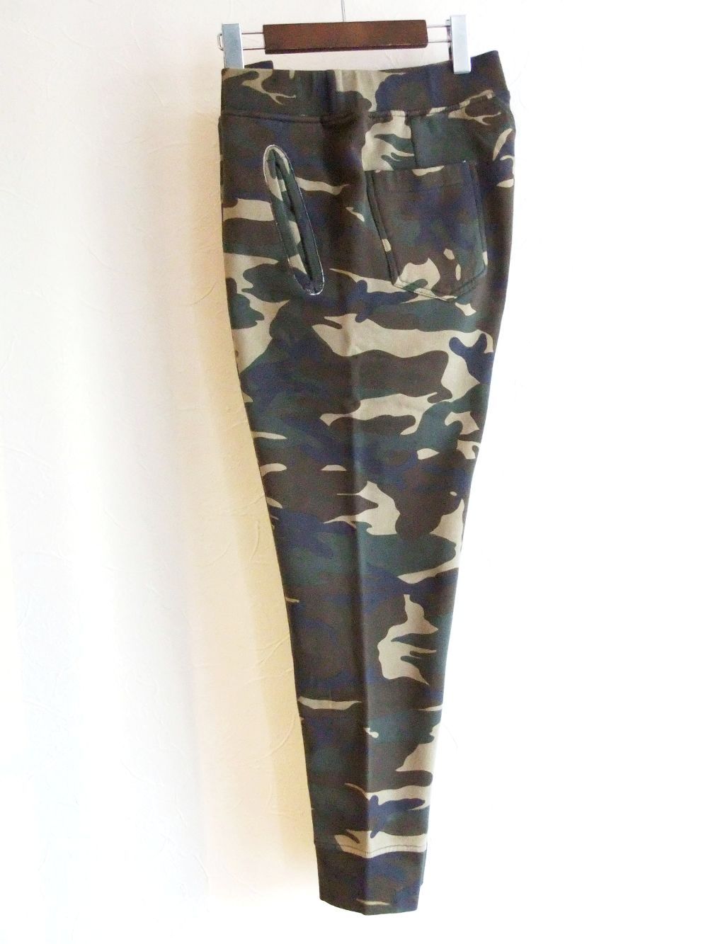 CAMOUFLAGE ICON SWEATPANTS ロゴジャージーパンツ   S79KA0005