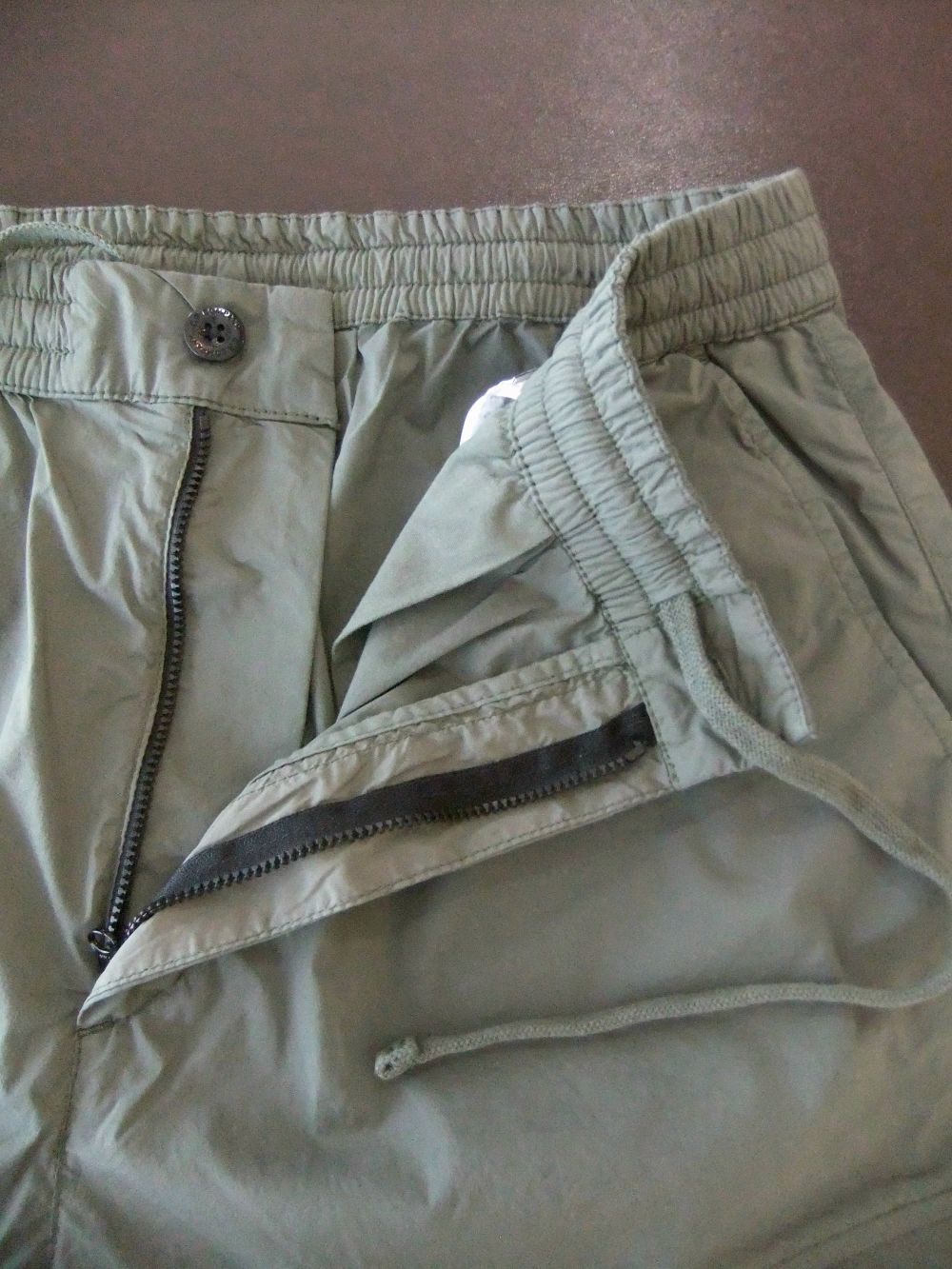 50 FILI STRETCH SHORTS   (カーキ)   ナイロン ストレッチ ハーフパンツ