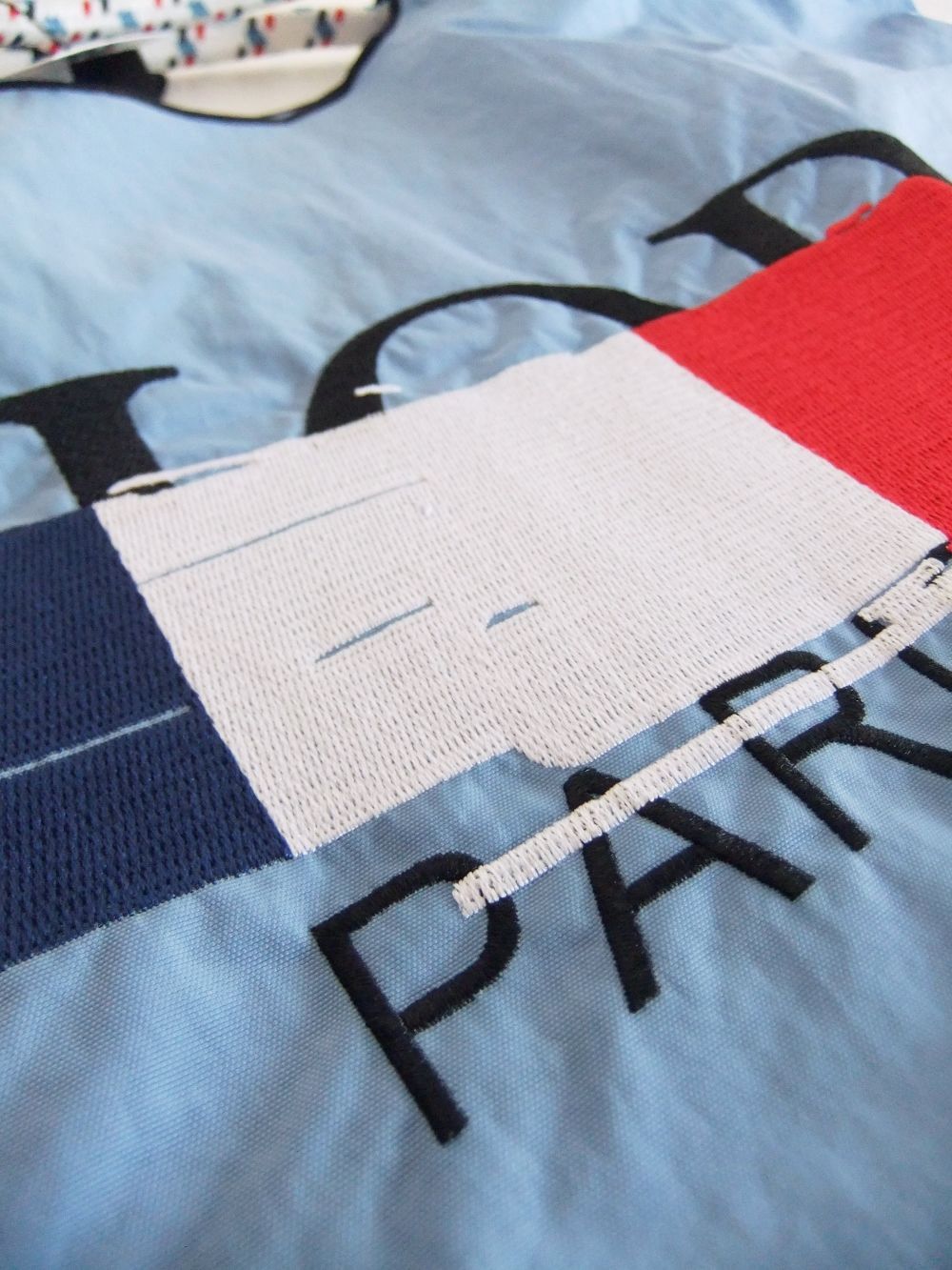 【MICALLE MICALLE Account】 HOMMAGE  DR FLAG TOTE BAG  (ブルー)  オマージュ トートバッグ   MAD107GDE