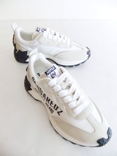 MAPLE 64 SNEAKERS (ホワイト)  ロゴ スニーカー