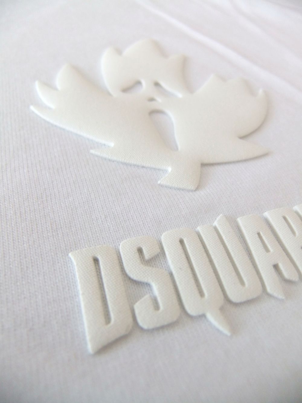 GUMMY MAPLE LEAF L/T-SHIRT (ホワイト)  長袖Tシャツ