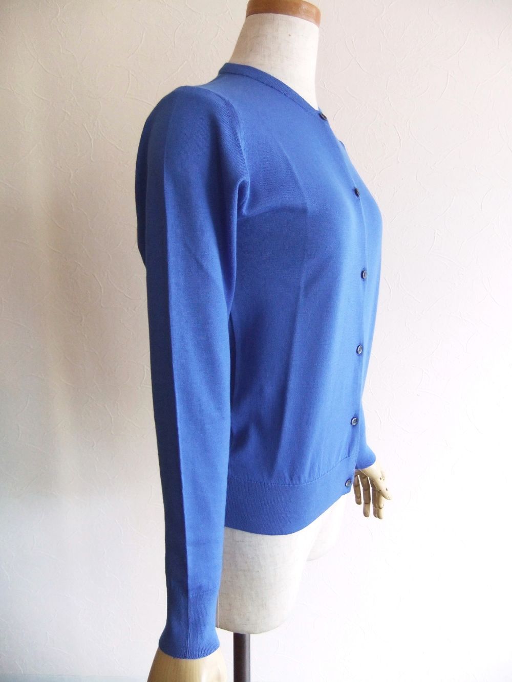 《LADIES》 ELINOR  30G コットン クルーネック カーディガン 【MODERN FIT】