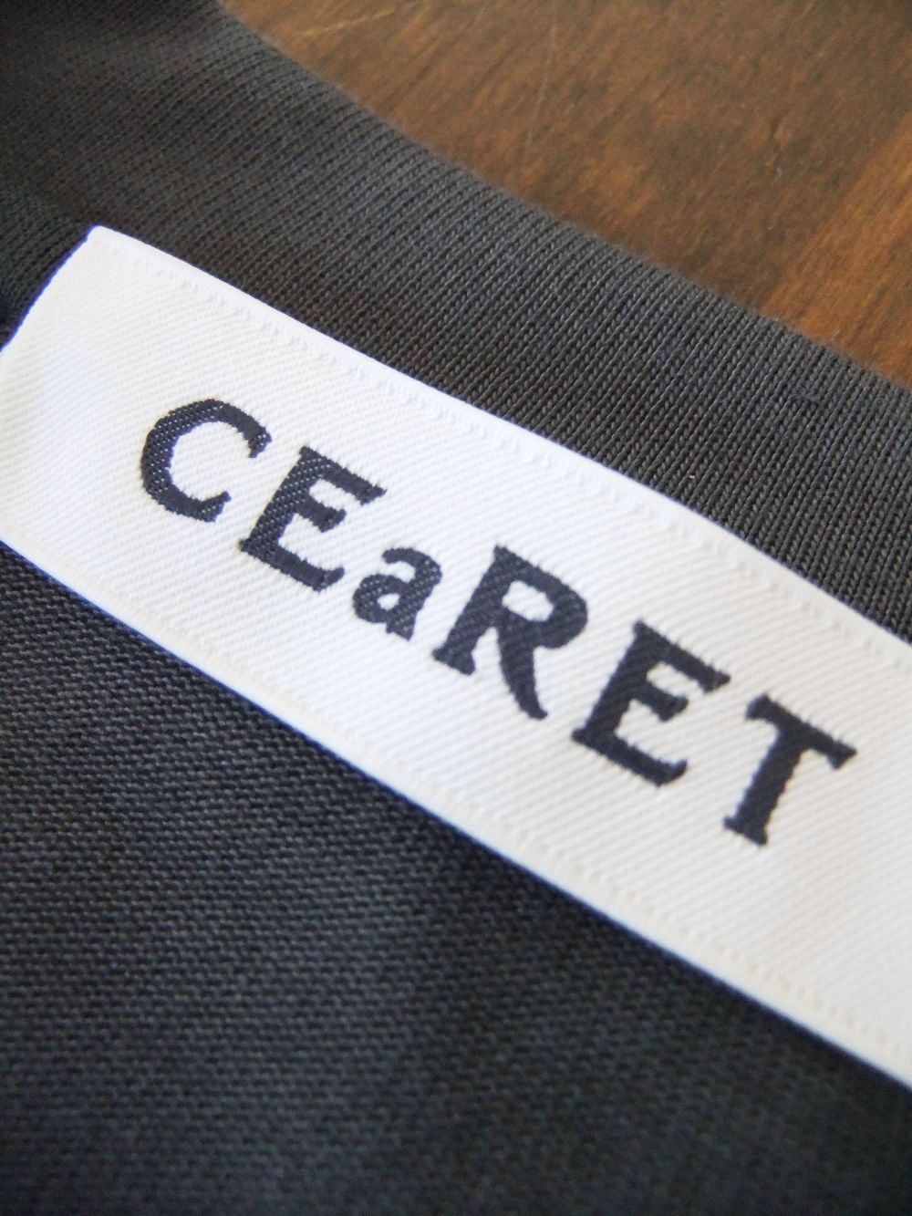 《CEaRET》 Logo Basic T-shirt  ロゴ プリント ベーシック Tシャツ  232003A