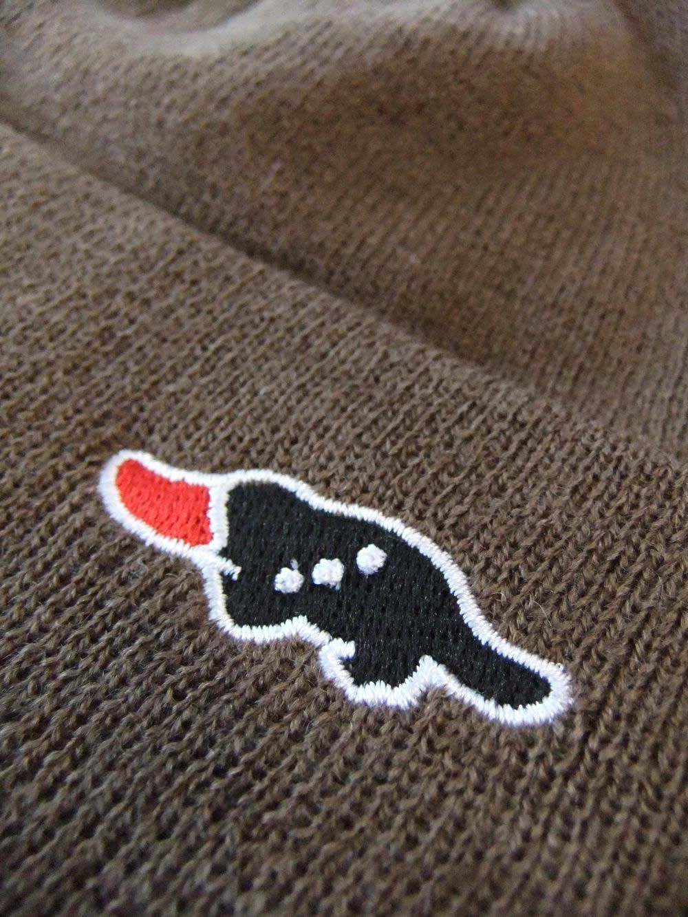 BASIC BEANIE   ロゴ ニットキャップ  ( ブラウン )   RSA-26207