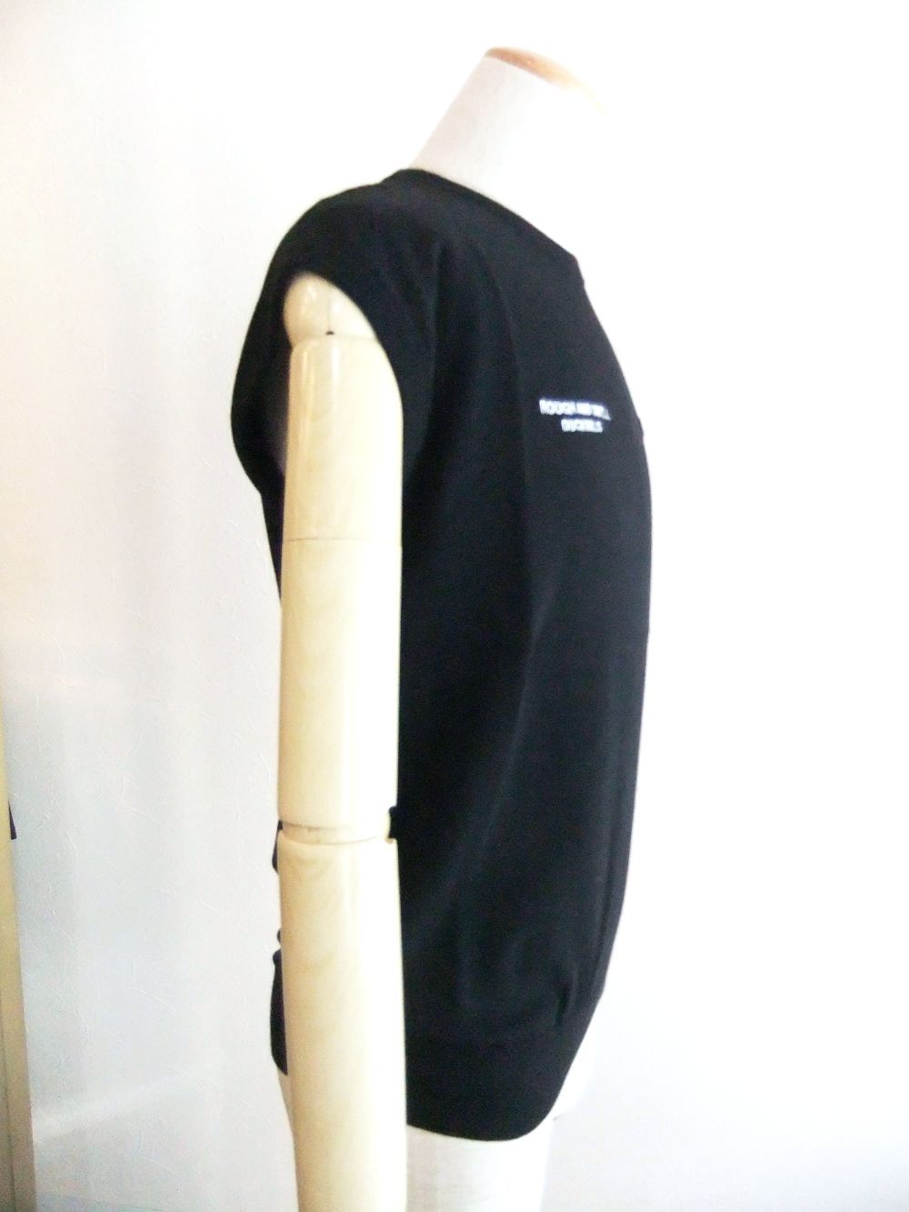 COCOON VEST   (ブラック) ロゴ入り コットン ベスト  RSM-23083
