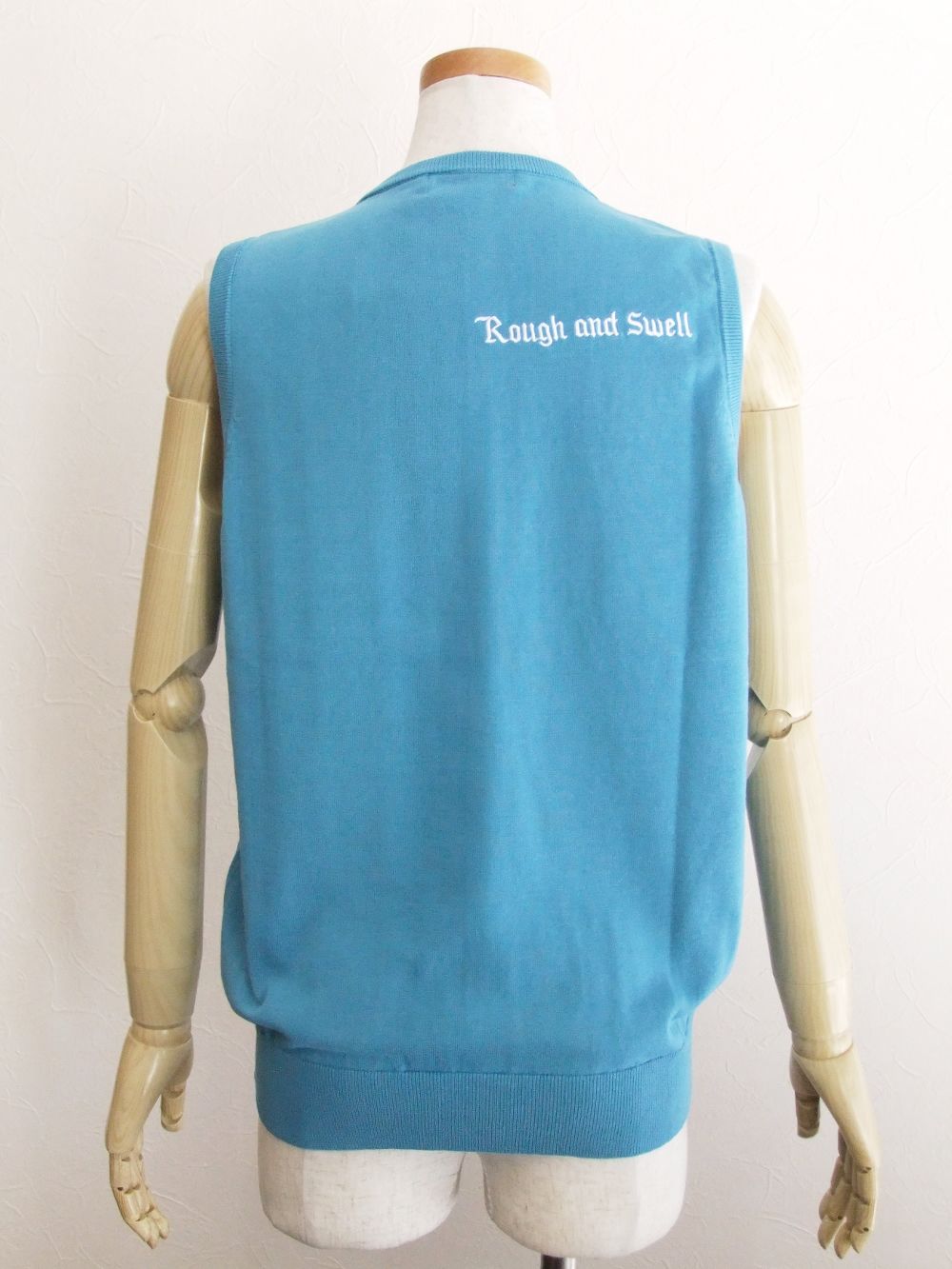 【LADIES】 FAIRWAY FEVER VEST W.   ロゴ入り ニットベスト (ターコイズ) RSL-22037