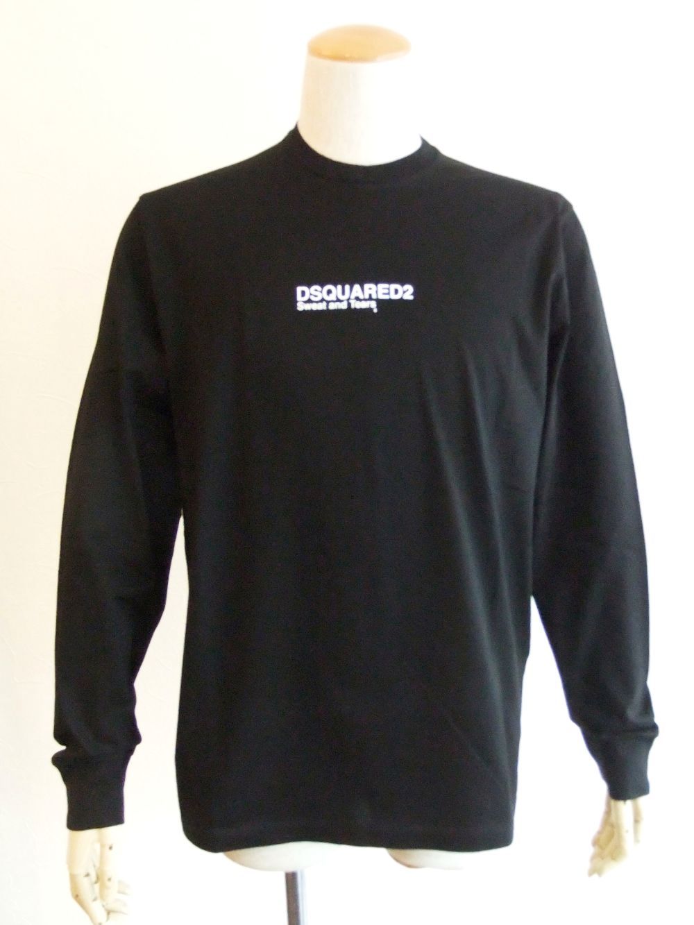 【関税込み】Dsquared2 ブラック Enjoy Skater 長袖Tシャツ 232148M213022_1.jpg
