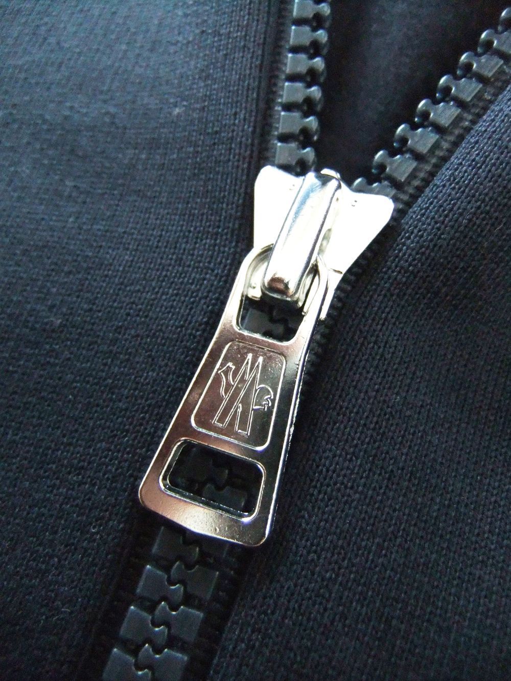MONCLER - MAGLIA CON CAPPUCCIO スウェット ZIP パーカー