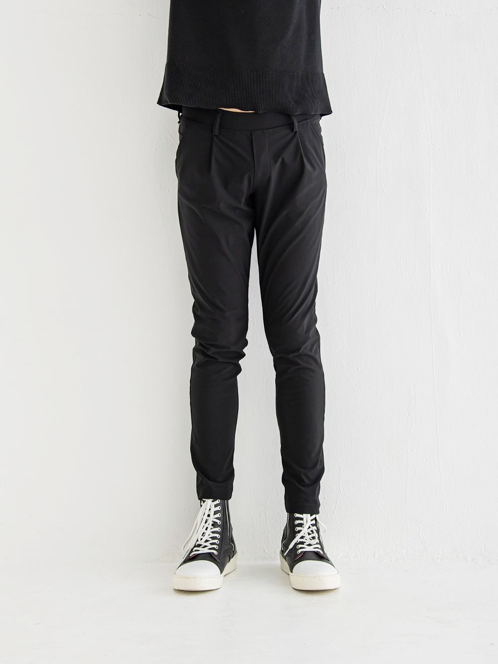 CHRIS EASY TUCK PANTS スラックス イージー タックパンツ (ブラック)