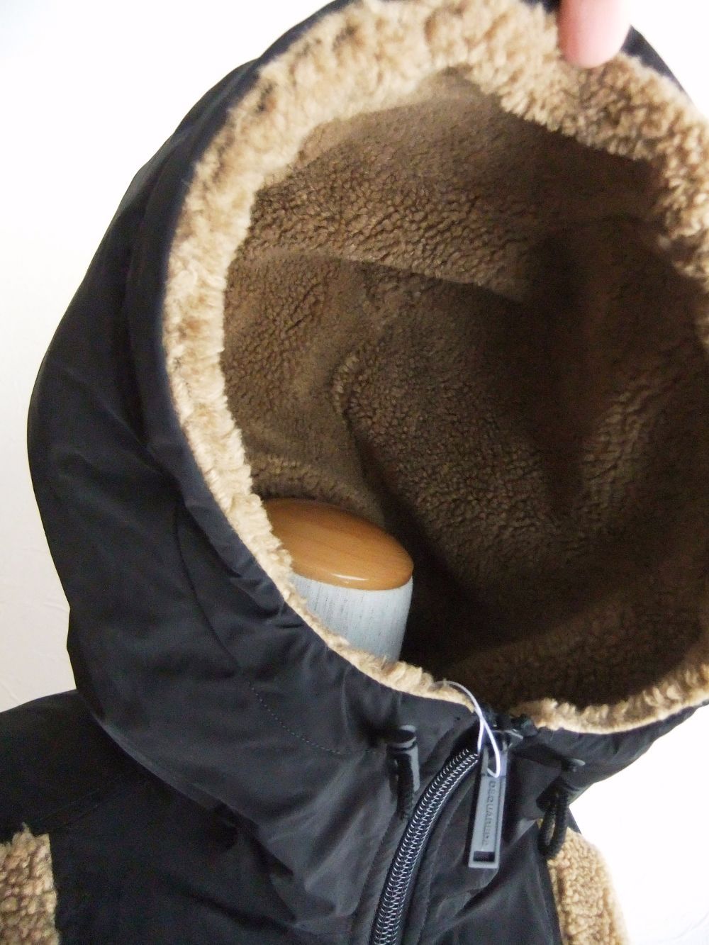 NYLON AND FLEECE COAT  フード付きキルティングコート    S74AA0214