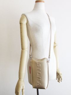 SILVIA MULTI CASE  レザー マルチ ポシェット  (ゴールド)  SZ1501