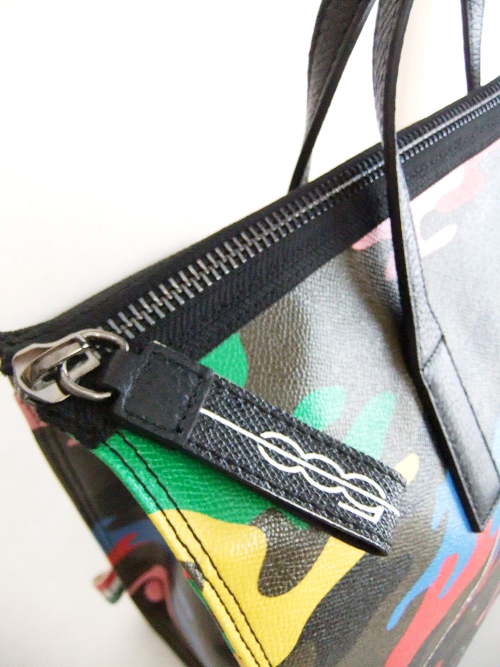 BAULETTO GRANDE  COOL BAG  ZIP 付きレザー トート バッグ (カモフラ柄)