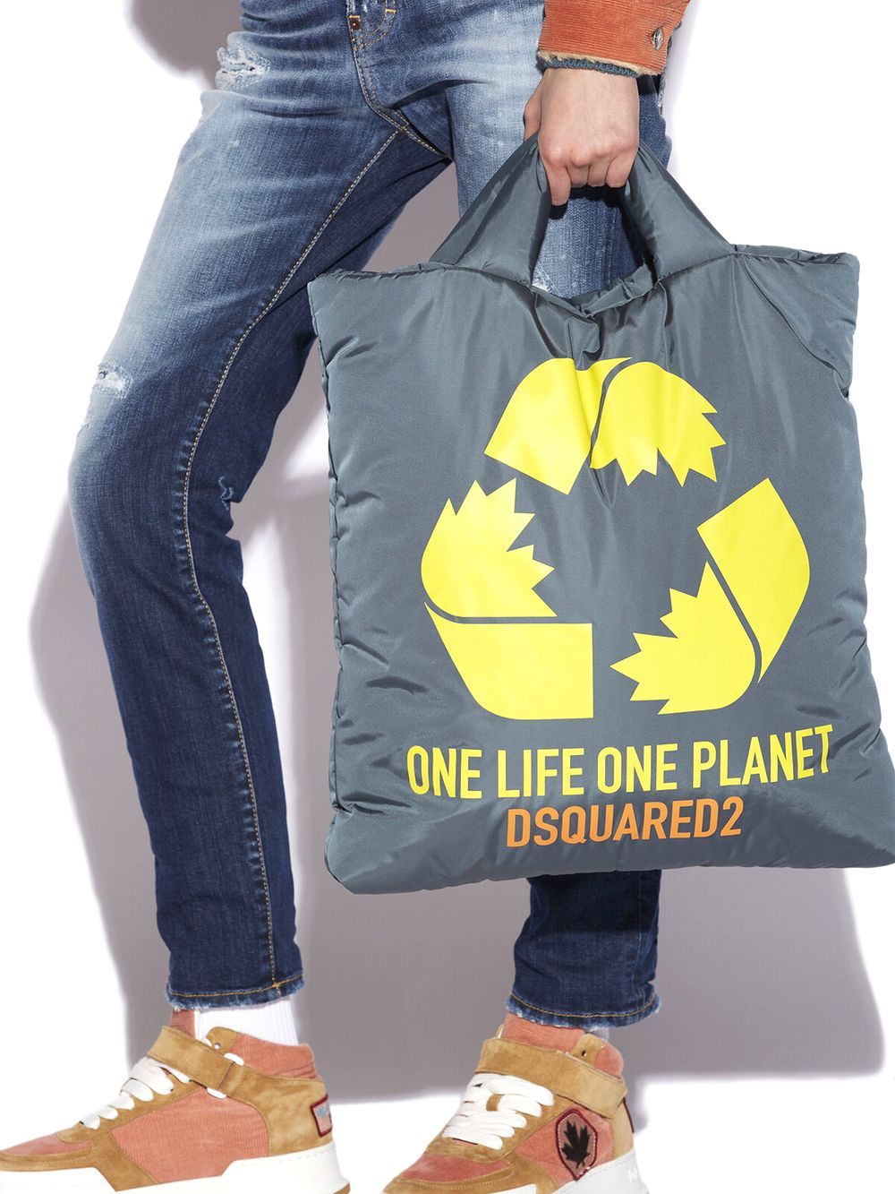 D SQUARED2】「One Life One Planet」スニーカー