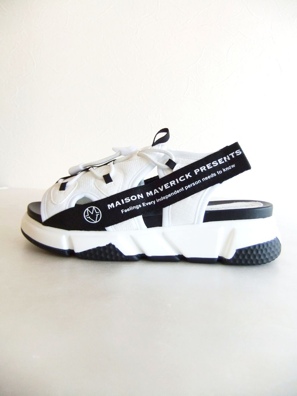 LOGO DAD SANDALS SNEAKERS  ダッド サンダル スニーカー  (ホワイト) MS2326