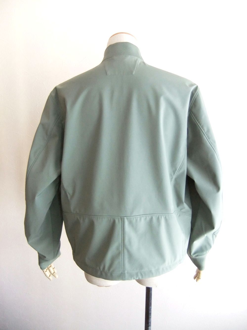 C.P SHELL-R MEDIUM JACKET    ジップアップ ブルゾン