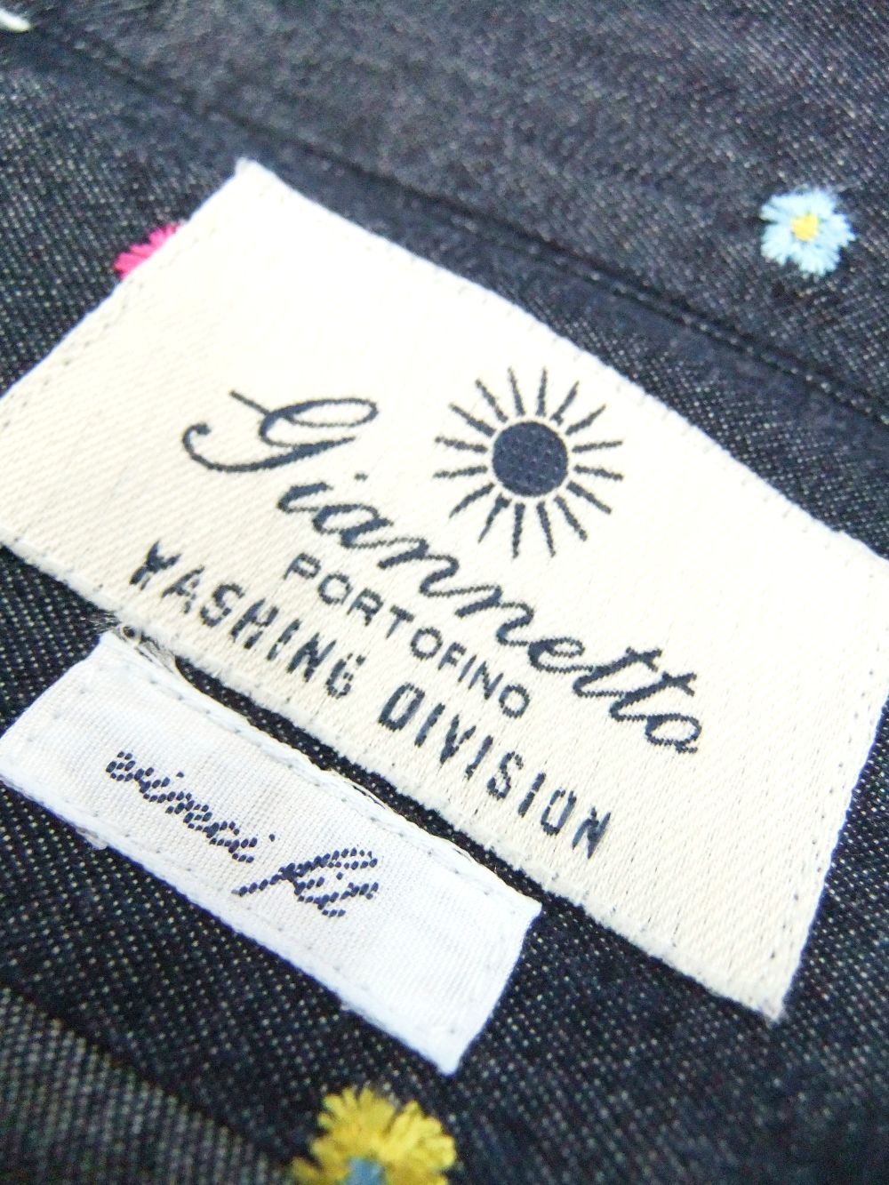 ウォッシャブル INDIGO フラワー刺繡シャツ    385300V84