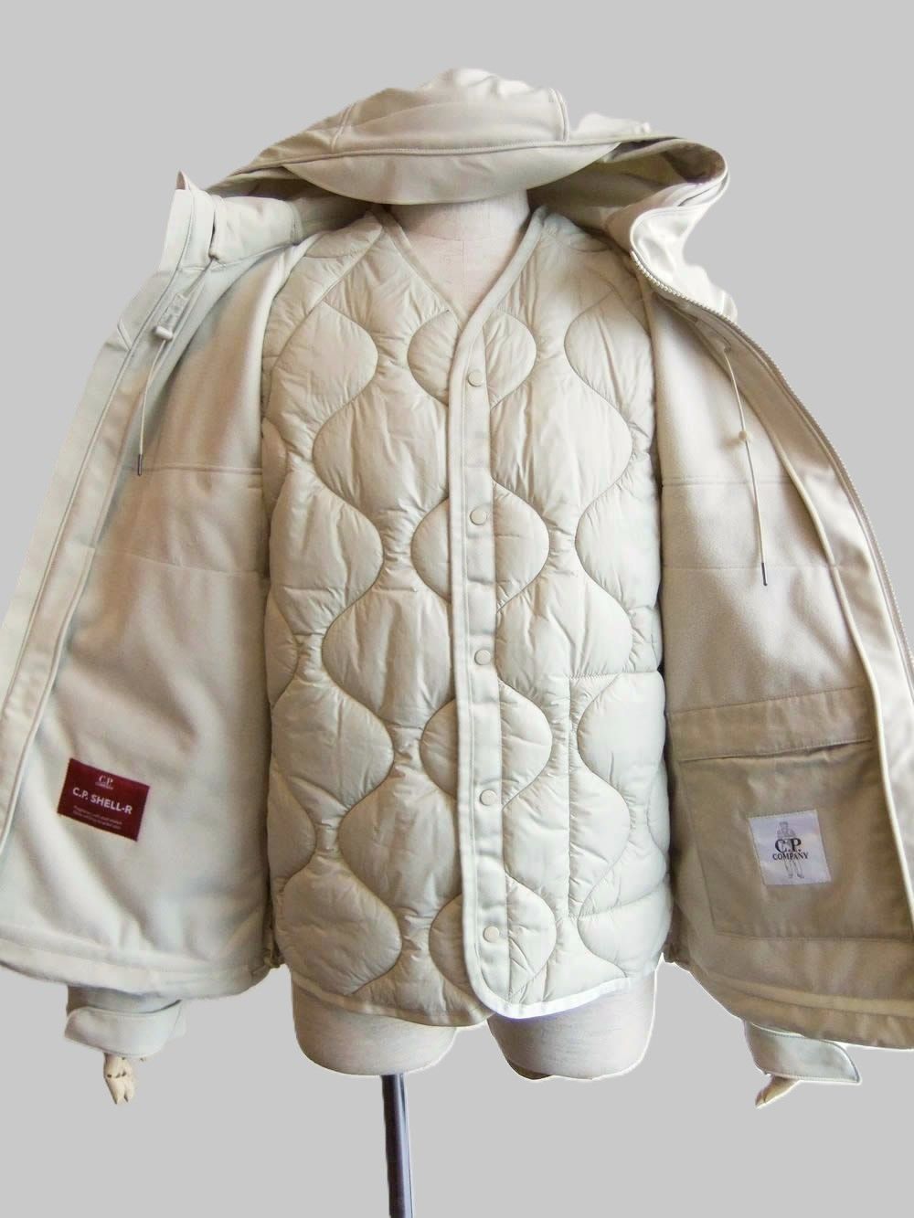 C.P. SHELL-R PADDED HOODED LENS JACKET   ジップアップ 2WAY ブルゾン