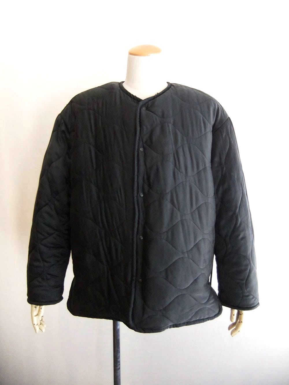 ノーカラー キルティング ブルゾン