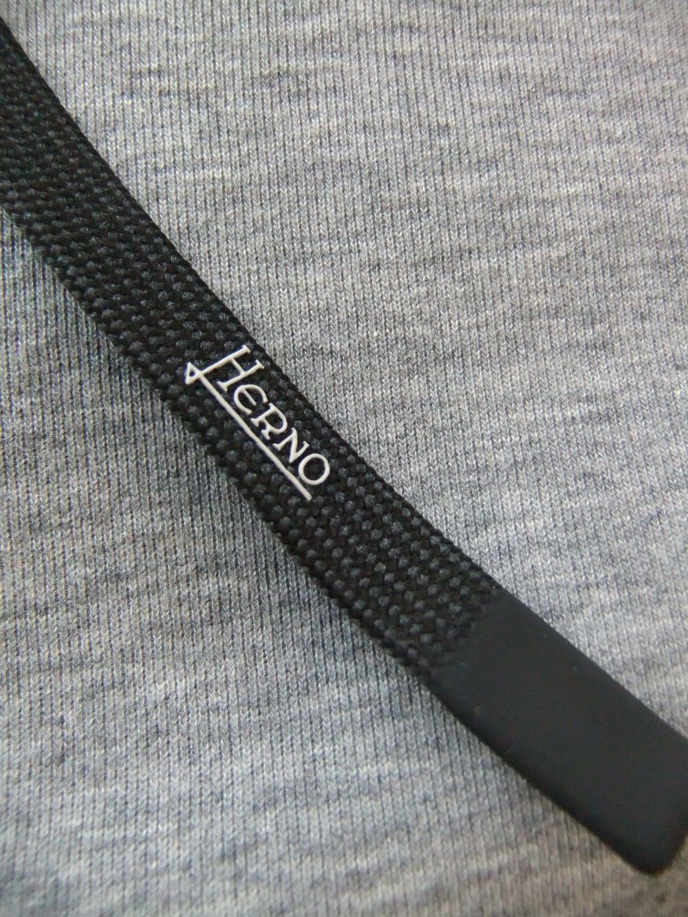 HERNO - SOFT SCUBA & PLASTER スウェット ZIP パーカー JC000027U