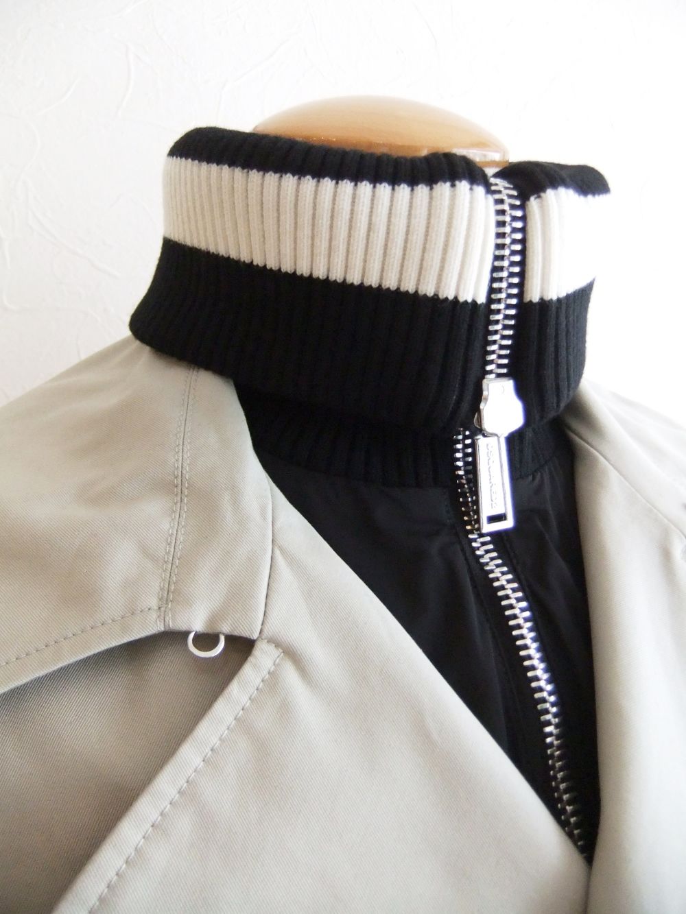 HYBRID STRETCH COTTON TRENCH COAT   ロゴ バックレタードコート    S74AH0096