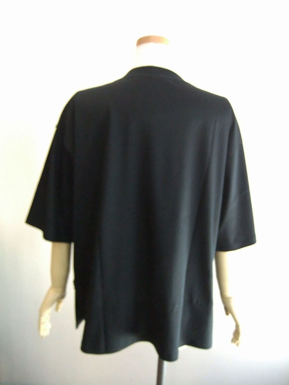 タイポグラフィ Tシャツ  (ブラック)   MM2316