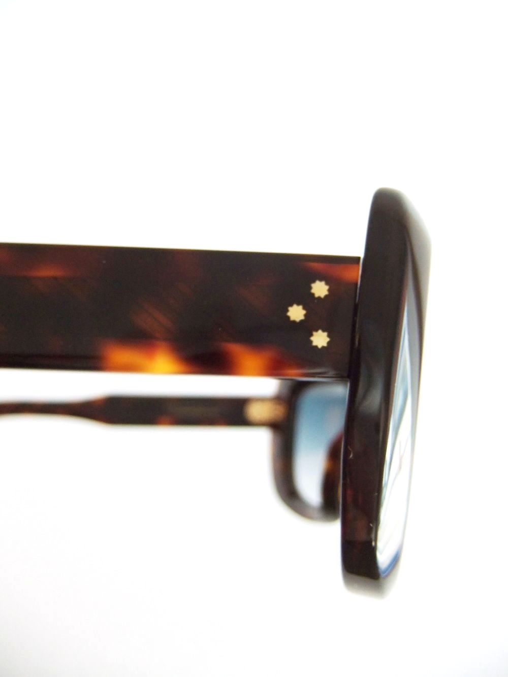 CUTLER AND GROSS    9797 CAT-EYE SUNGLASSES-DARK TURTLE