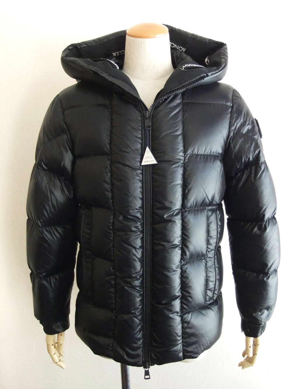 モンクレールイー MONCLER E ダウンコート