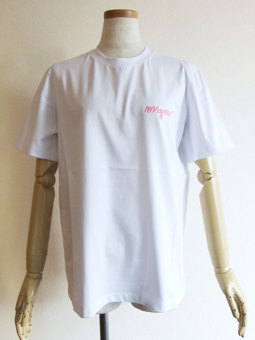 《LADIES》 胸 刺繍ロゴ  T-SHIRT  (ホワイト)  3041MDM108-217298