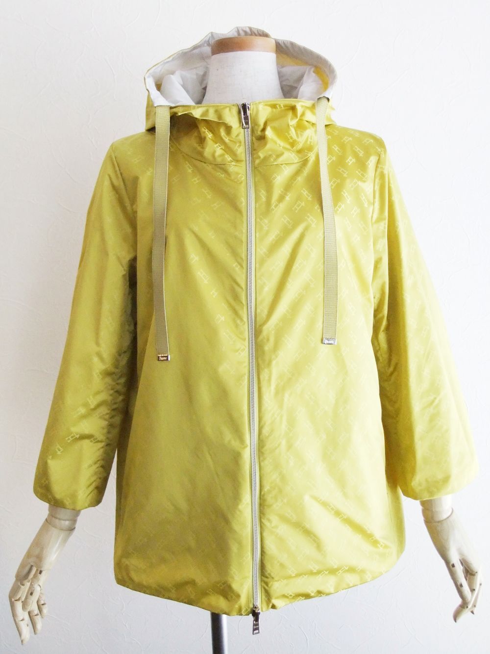 【LADIES】 ナイロン モノグラムケープ リバーシブル ブルゾン  GI0131D-12289