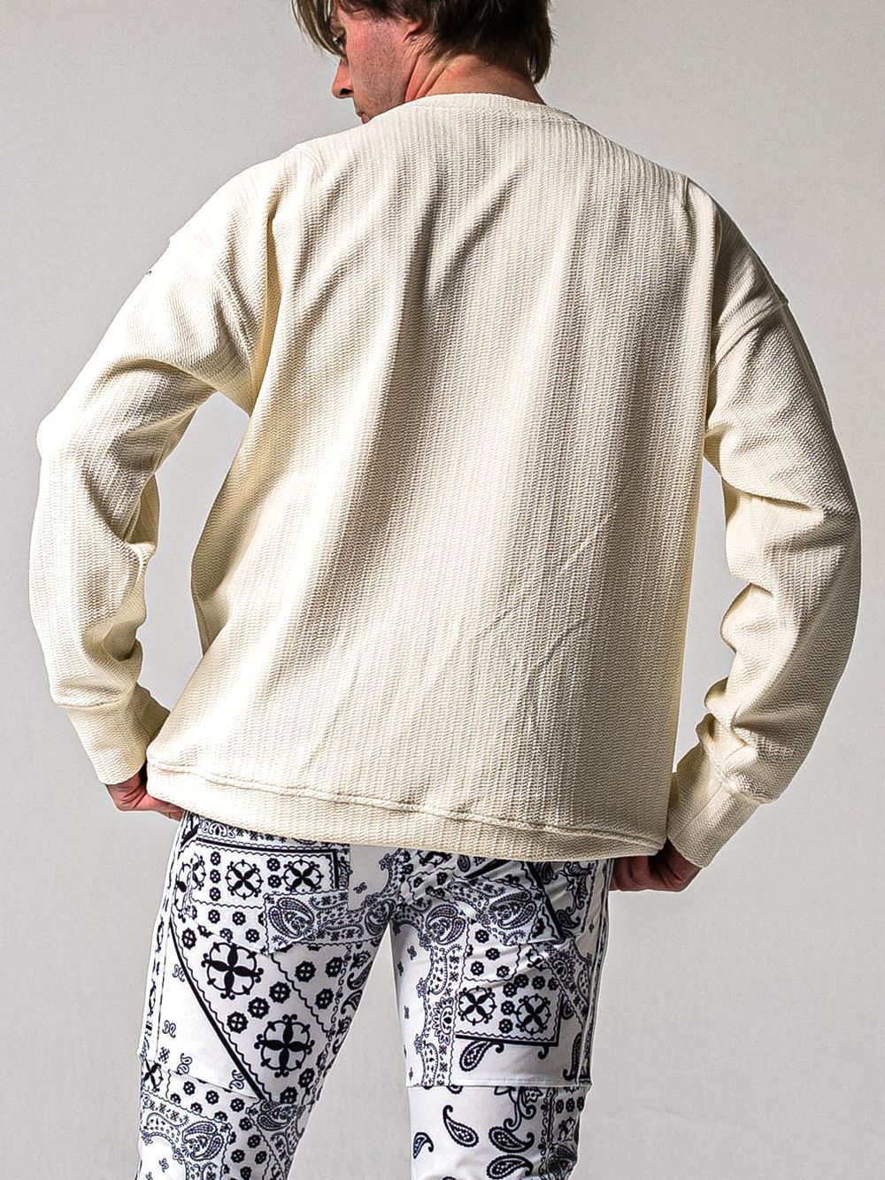 BLISTER TRAINER  (オフホワイト)   ブリスターニットトレーナー