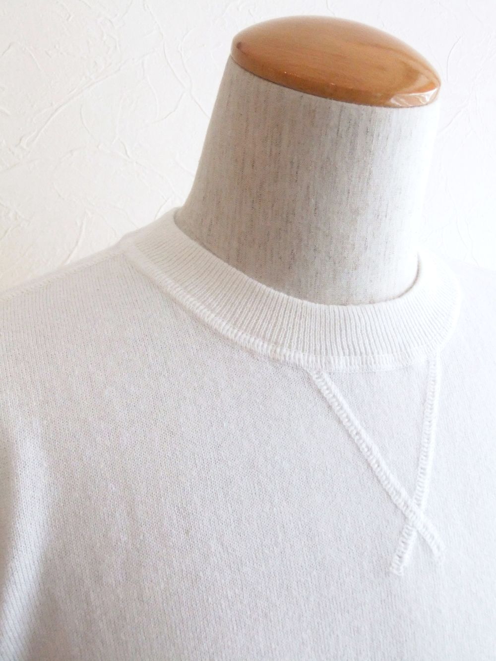 CREW NECK KNIT  (オフホワイト) コットン カシミヤ クルーネックニット