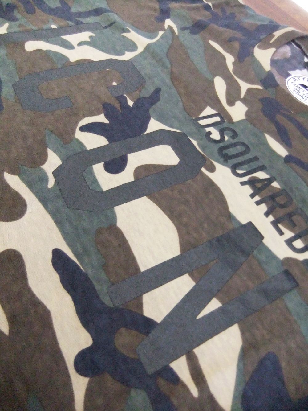 ICON CAMO  カモ柄 Tシャツ   S79GC0009