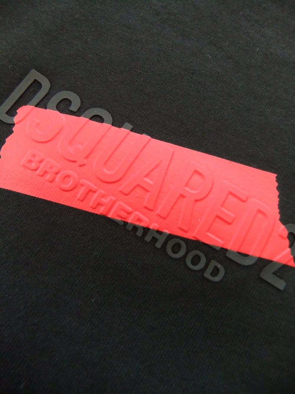 Taped 2  ロゴプリント T-SHIRT   (ブラック) S74GD0804