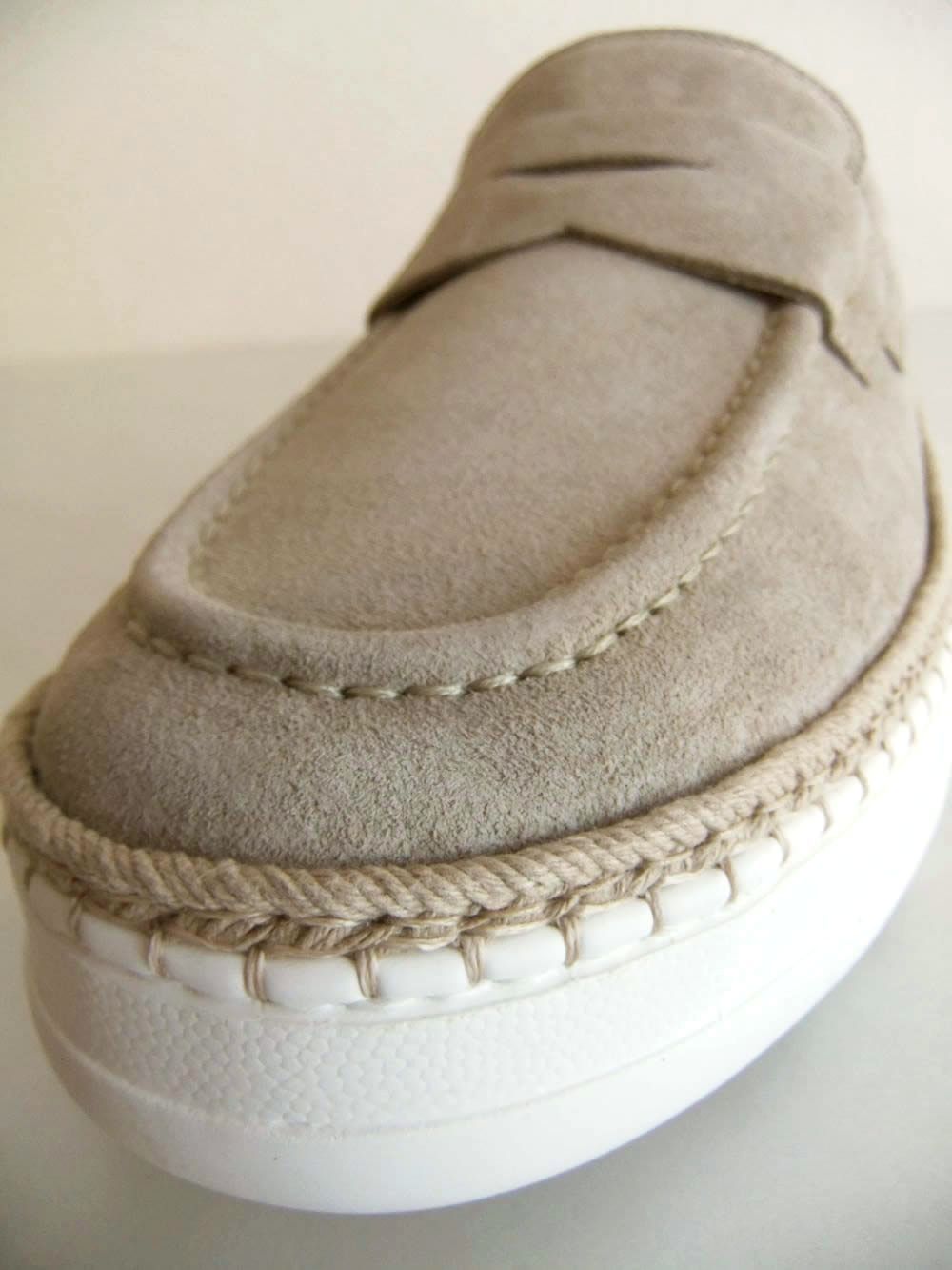 LAYTON MOK   (ベージュ)  スウェード レザー ローファー