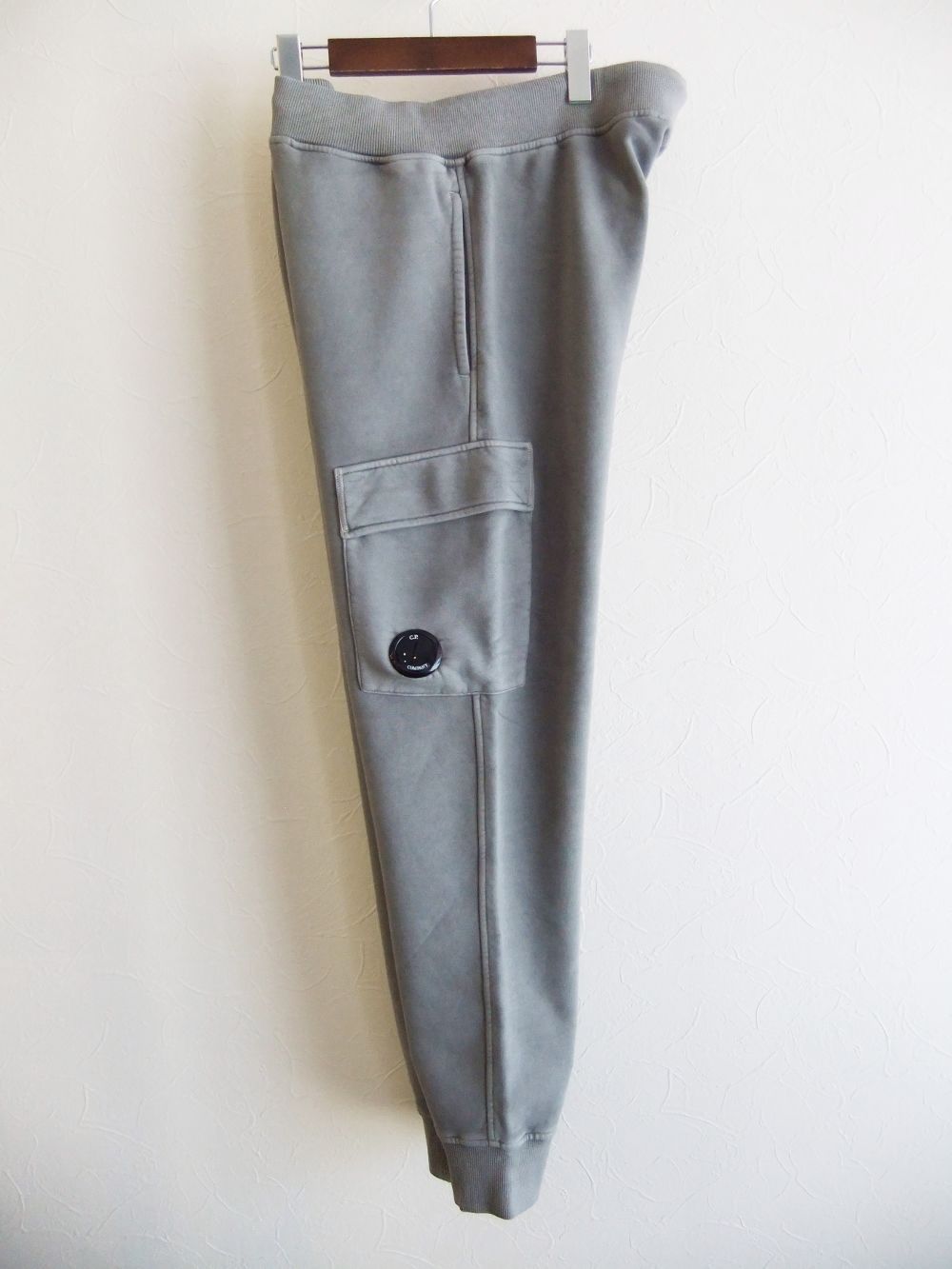 BRUSHED & EMERIZED DIAGONAL FLEECE TRACK PANTS     スウェットパンツ
