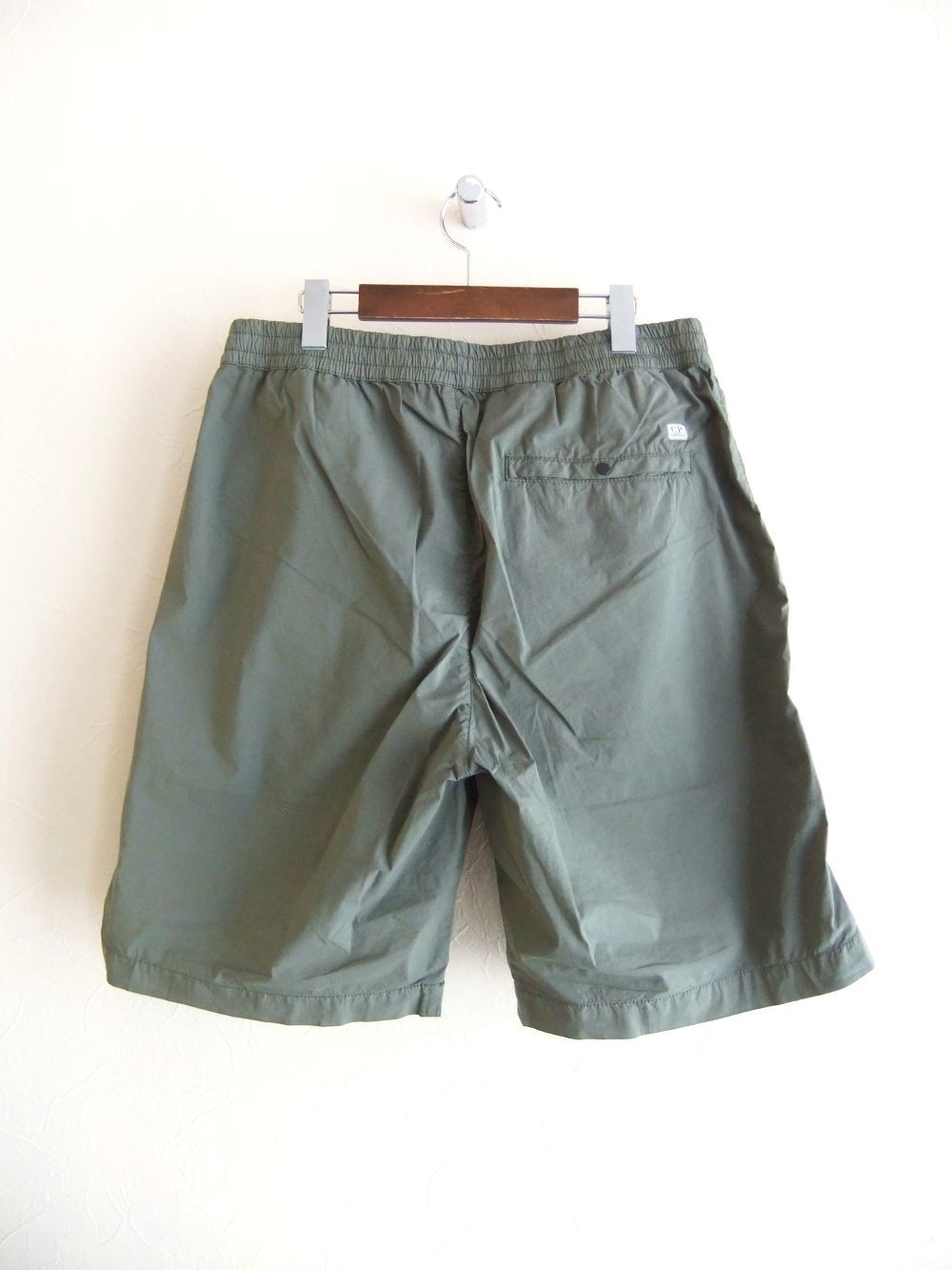 50 FILI STRETCH SHORTS   (カーキ)   ナイロン ストレッチ ハーフパンツ