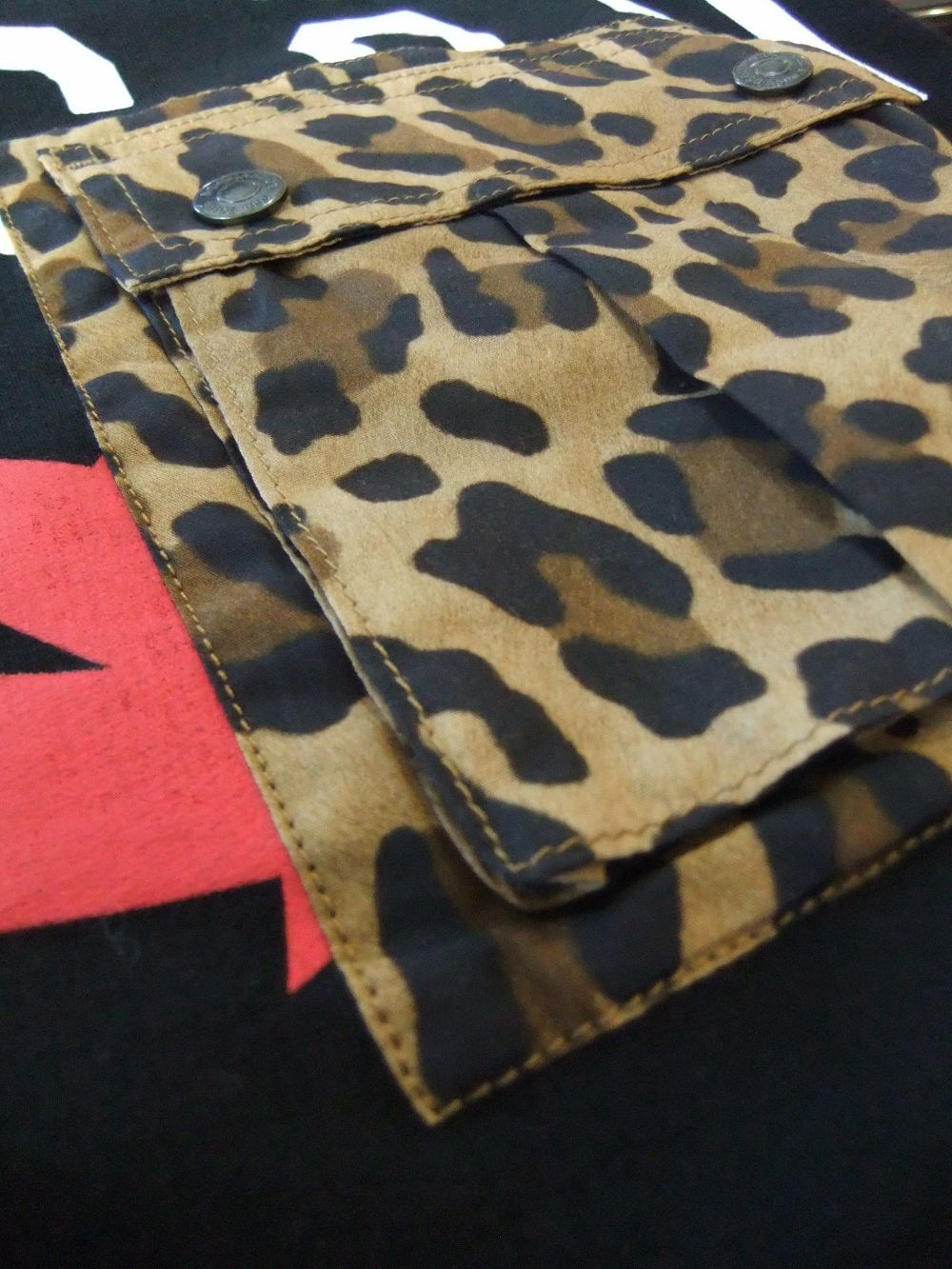 LADIES ICON HOODED WITH LEOPARD POCKET  ( ブラック )  ロゴプリント スウェットパーカー