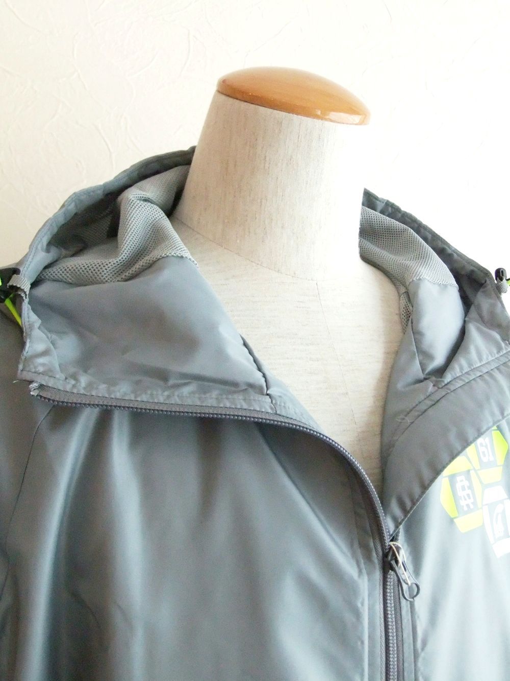 HEXAGON ZIP HOODIE  ウィンドブレーカー    RSM-22243