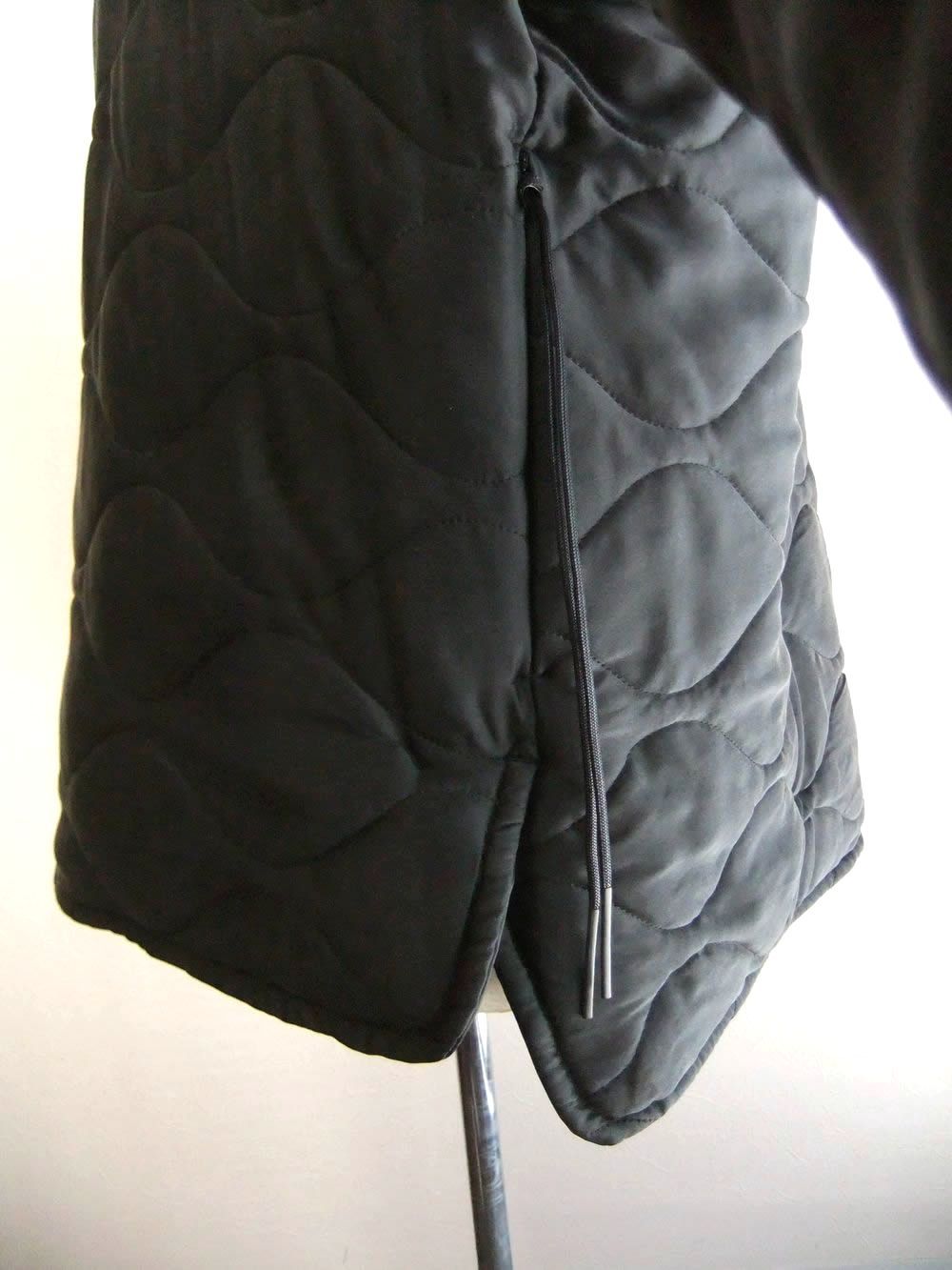 ノーカラー キルティング ブルゾン