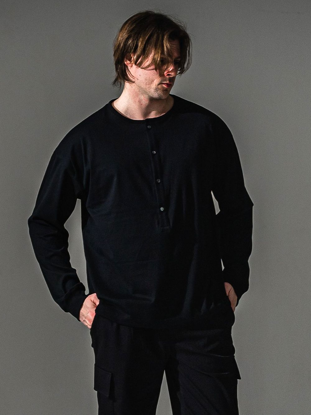 RIB HENRY LONGSLEAVE (ブラック)  オーバーサイズ ヘンリーネック長袖Tシャツ