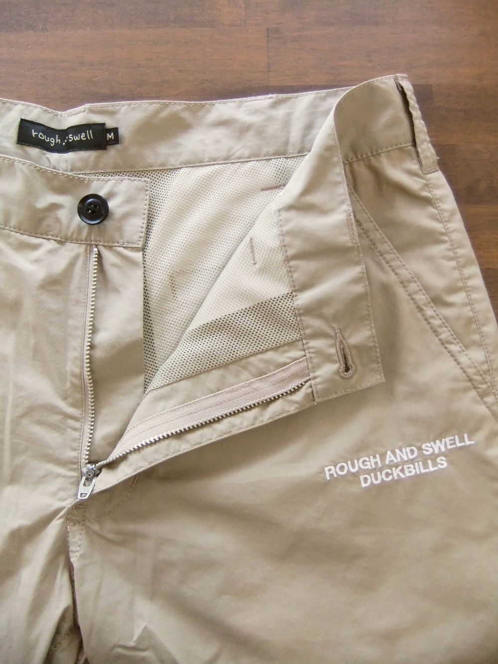 EARTH TOUR SHORTS (ベージュ)  コットンストレッチ ハーフパンツ   RSM-23047