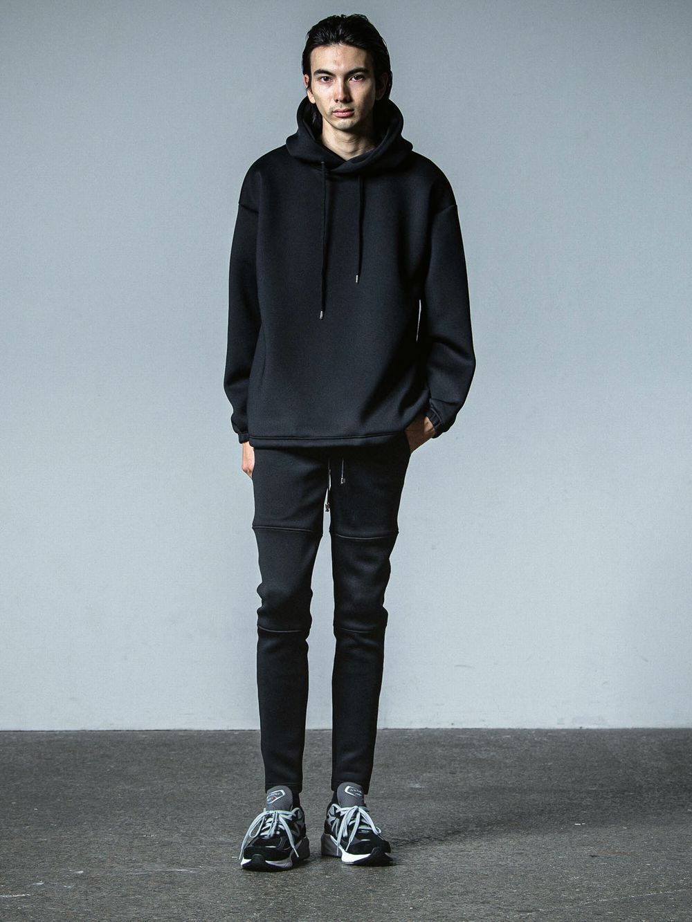 CARDBOARD HOODIE  (ブラック)  ダンボールニット パーカー