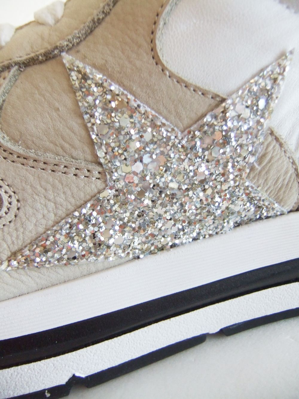 〈LADIES〉 MARAN STAR  レザー × スエード メタリック☆ スニーカー  1E05