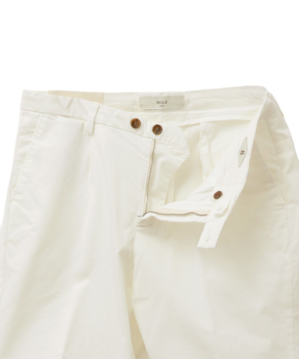 BRIGLIA 1949   ( ホワイト ) コットンストレッチ ワンプリーツスリムショーツ