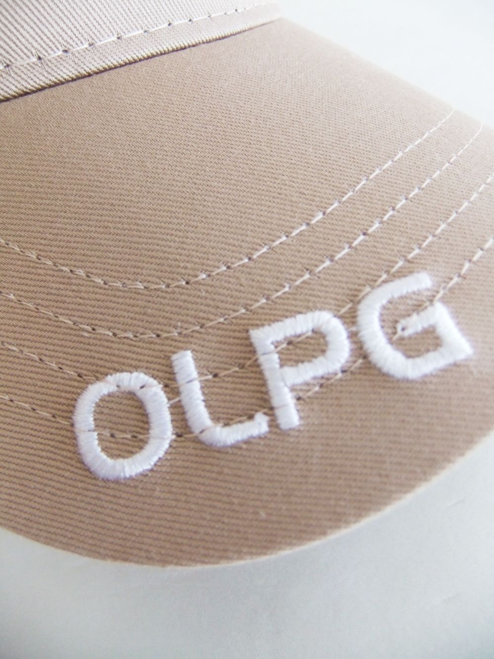 BIG D MESH CAP (ベージュ) ロゴ入りキャップ RSA-23006