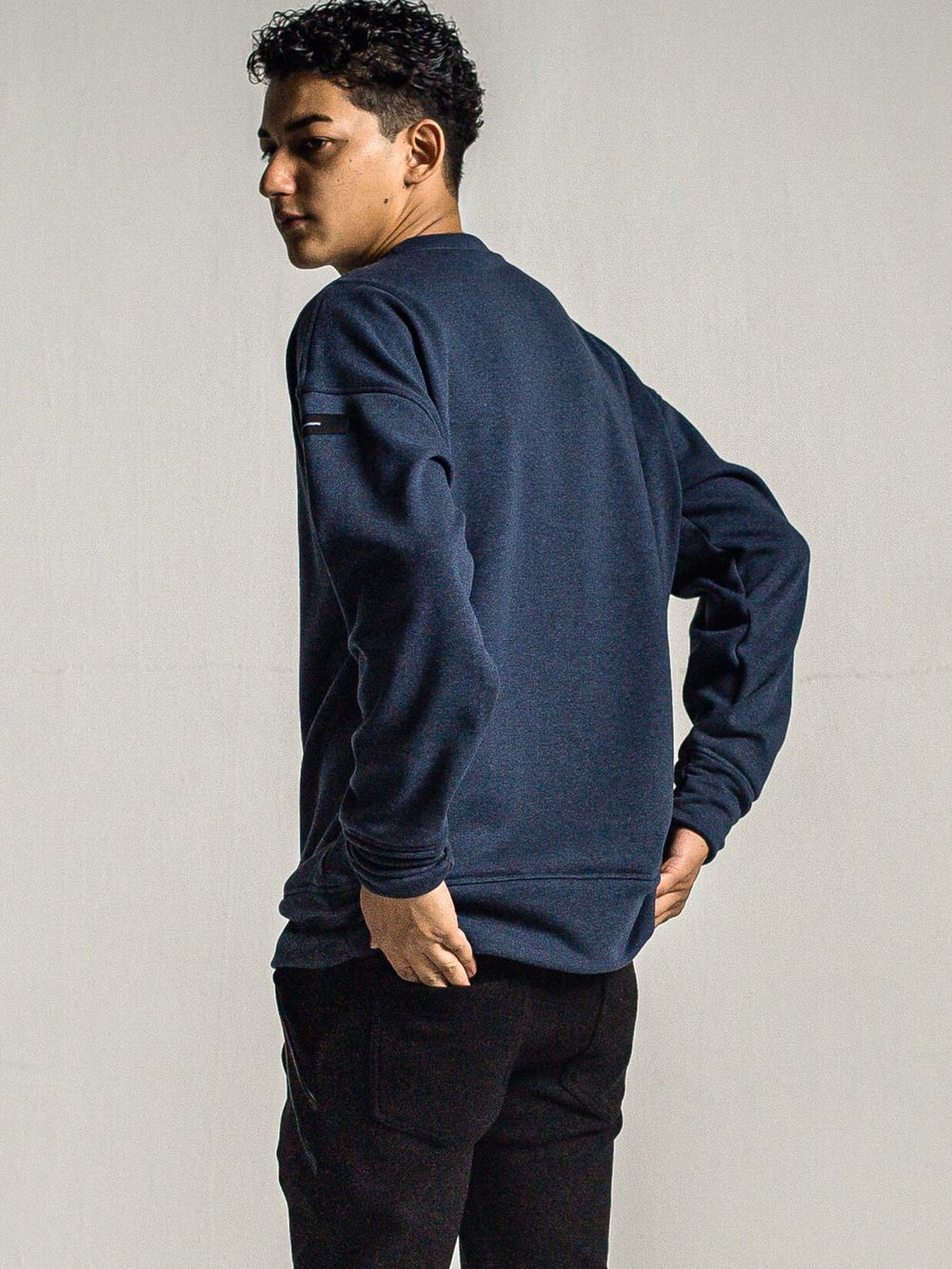 HANDWRIITING LOGO VELOURS FLEECE DROP TRAINER (ネイビー) ロゴ ルーズ トレーナー