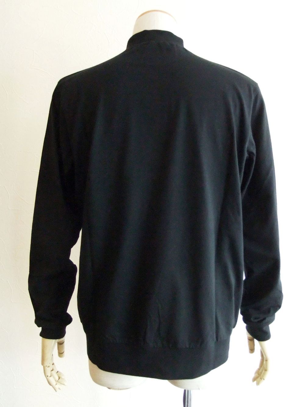FIANO LUNGO    (ブラック)  モックネック長袖Tシャツ