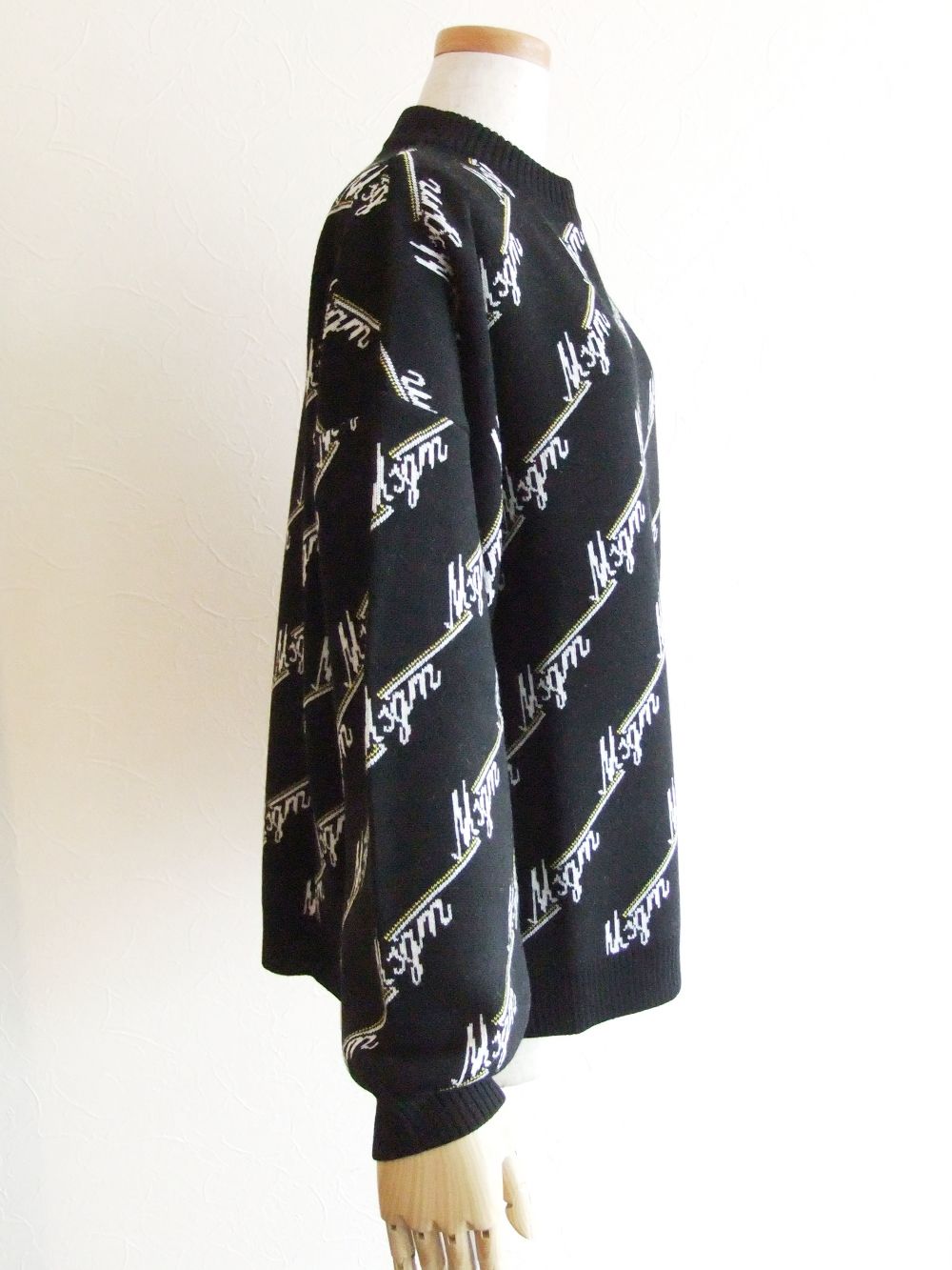 《LADIES》 モノグラム ロゴニット   2841MDM144